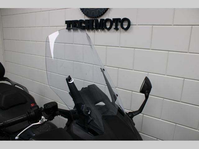 yamaha - tmax-560
