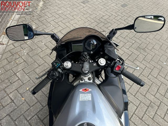 honda - cbr-600-f