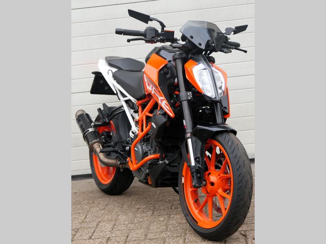 ktm - 390-duke-abs