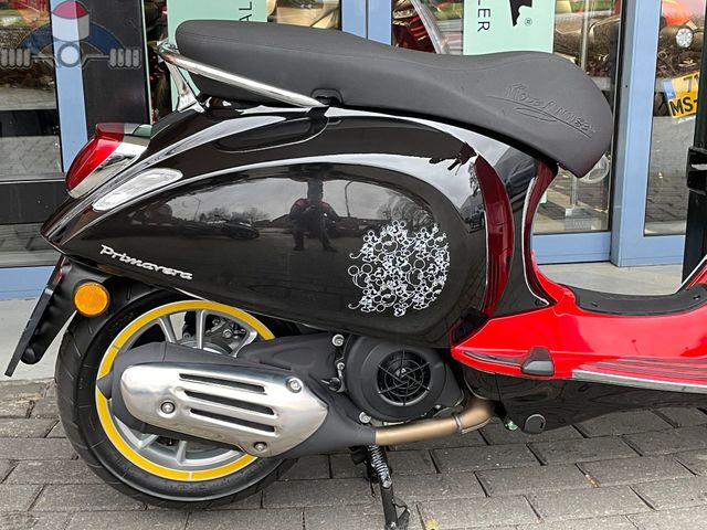 vespa - primavera-125-abs