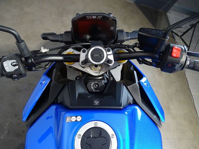 suzuki - gsx-s-1000-abs