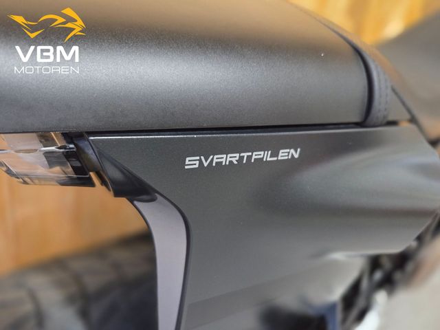 husqvarna - svartpilen-701