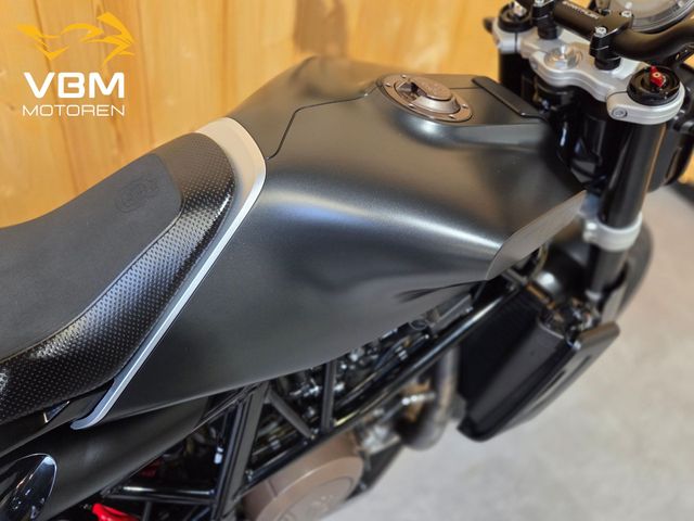 husqvarna - svartpilen-701