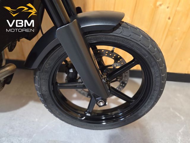 husqvarna - svartpilen-701