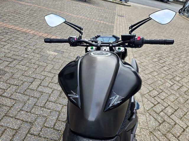 kawasaki - z-800-abs