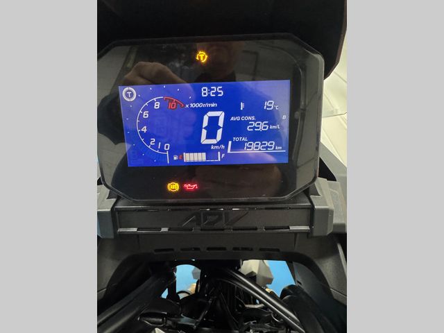 honda - adv-350