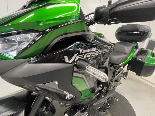 kawasaki - versys-1000-s-grand-tourer