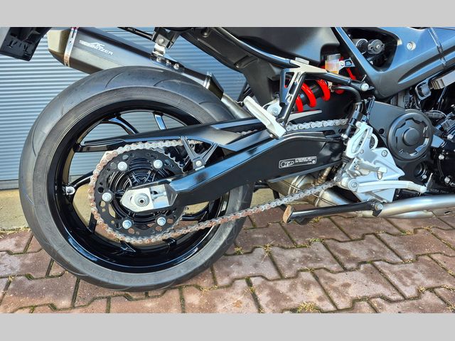 bmw - f-800-r