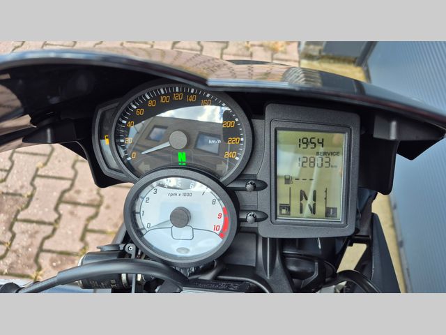 bmw - f-800-r