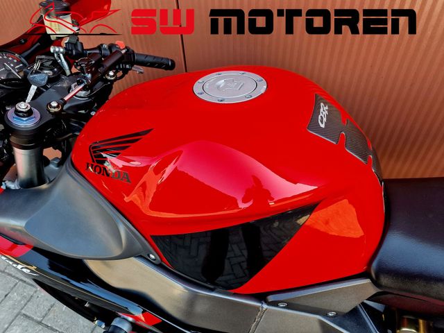 honda - cbr-900-rr-fireblade