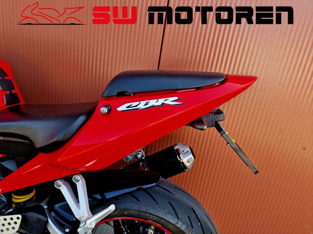 honda - cbr-900-rr-fireblade