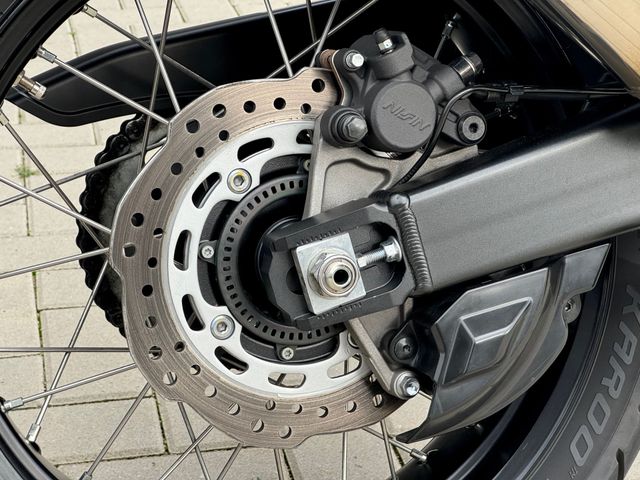 honda - crf-1100-l-africa-twin-dct