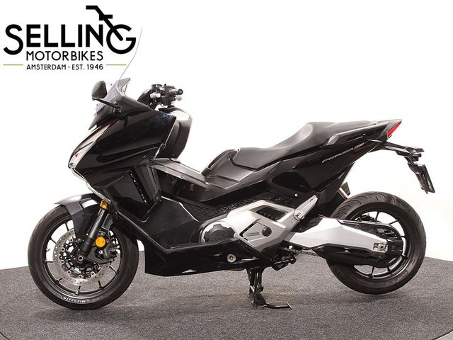 honda - nss-750-forza