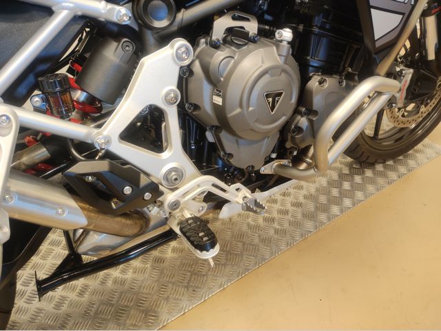 triumph - tiger-1200-gt-explorer