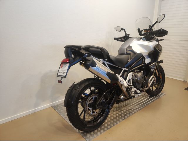 triumph - tiger-1200-gt-explorer