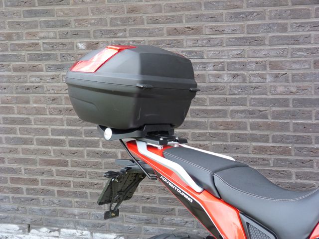 moto-morini - x-cape