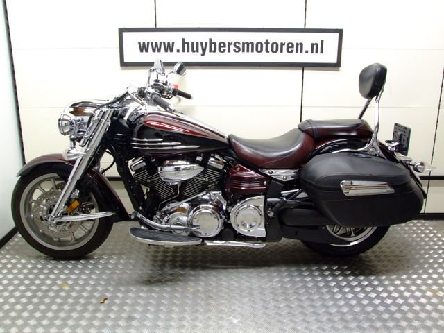 yamaha - xv-1900-midnight-star