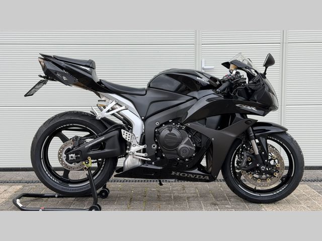 honda - cbr-600-rr