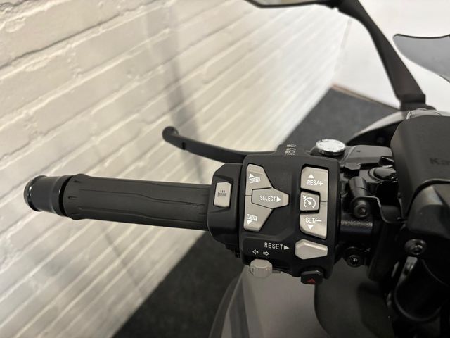 kawasaki - ninja-1100-sx-se-tourer