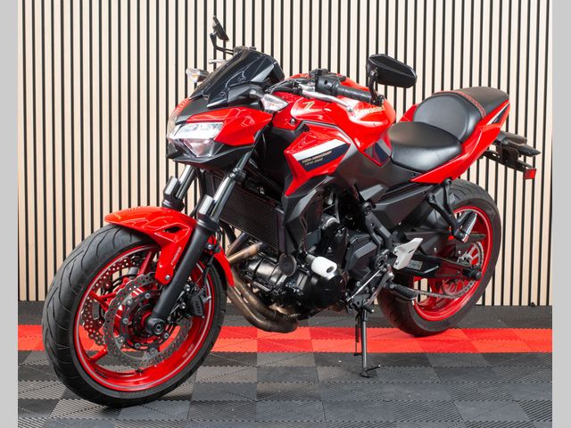 kawasaki - z650
