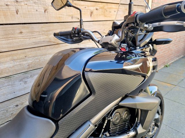 kawasaki - versys-650-abs