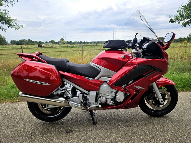 yamaha - fjr-1300