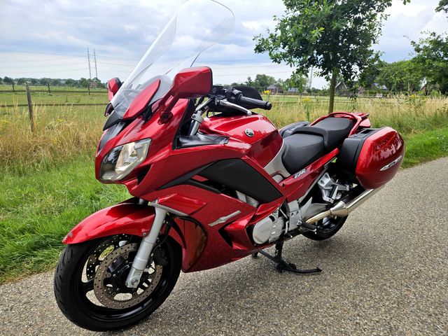 yamaha - fjr-1300