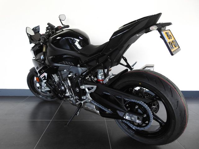 bmw - s-1000-r