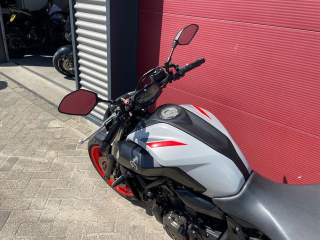 yamaha - mt-07-abs