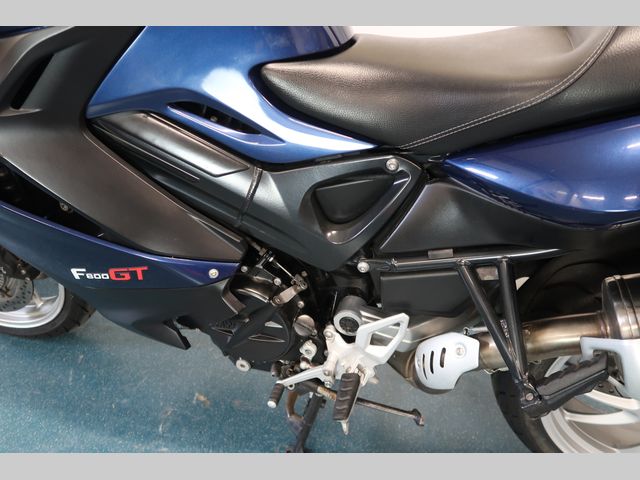 bmw - f-800-gt