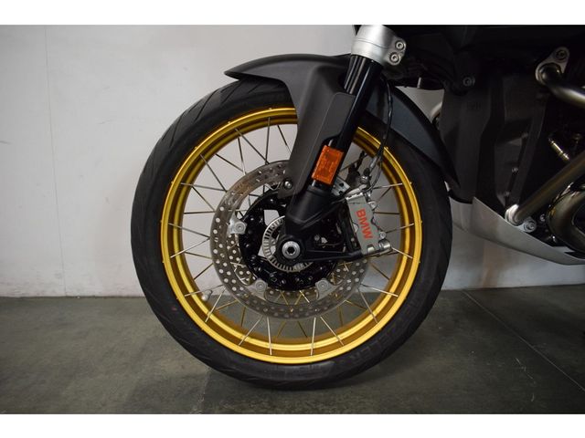 bmw - r-1300-gs-adventure