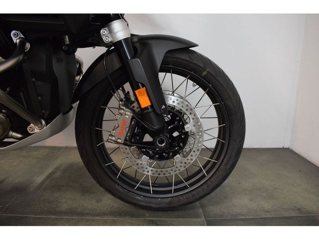 bmw - r-1300-gs-adventure