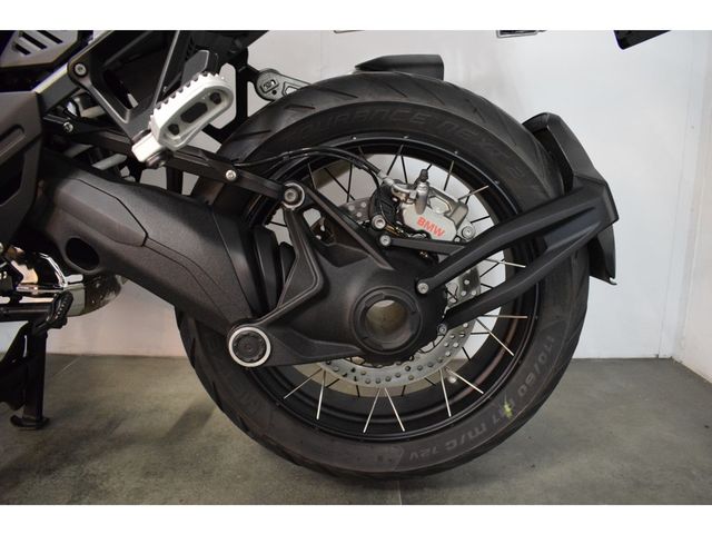 bmw - r-1300-gs-adventure