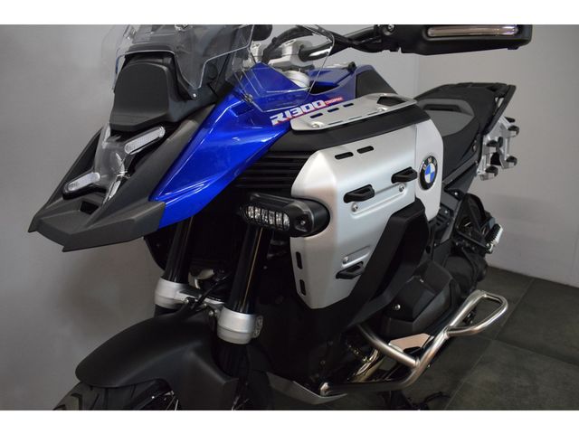 bmw - r-1300-gs-adventure