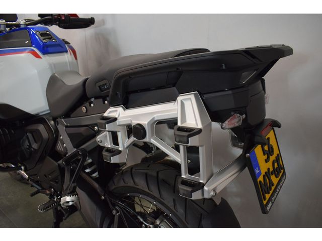 bmw - r-1300-gs-adventure