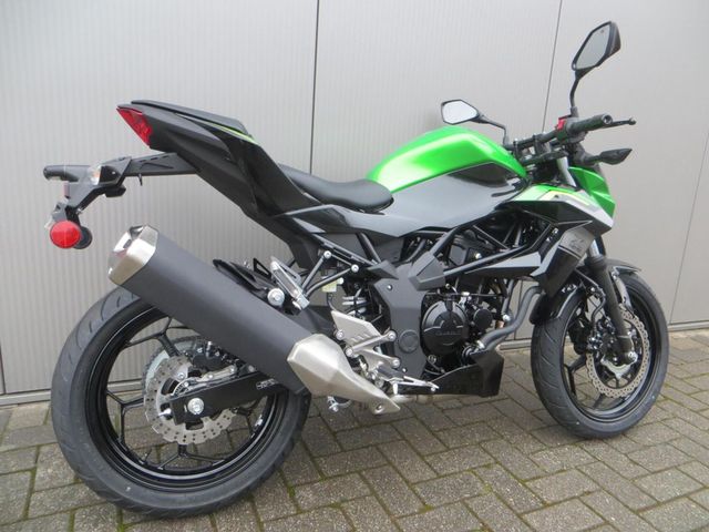 kawasaki - z125