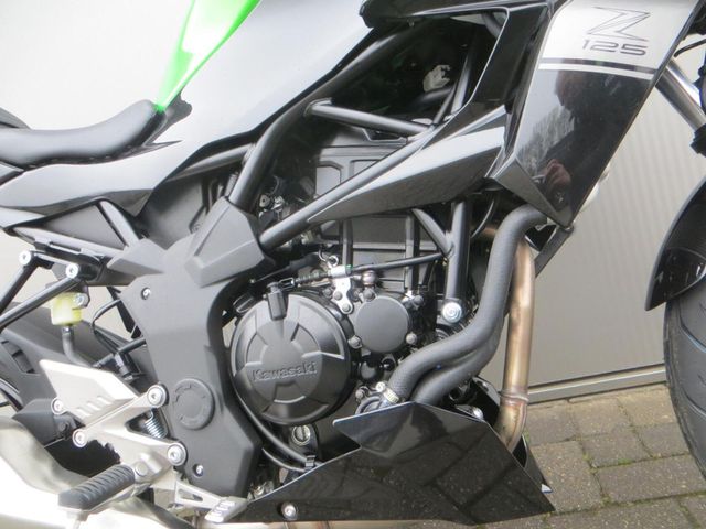 kawasaki - z125