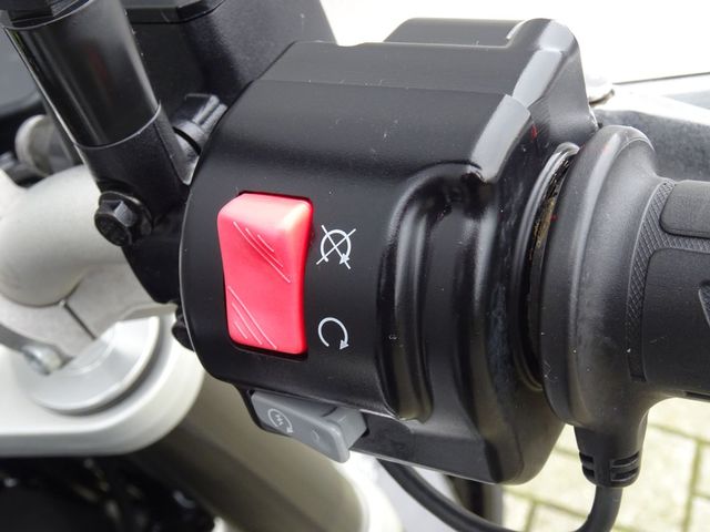 ktm - 690-duke-abs