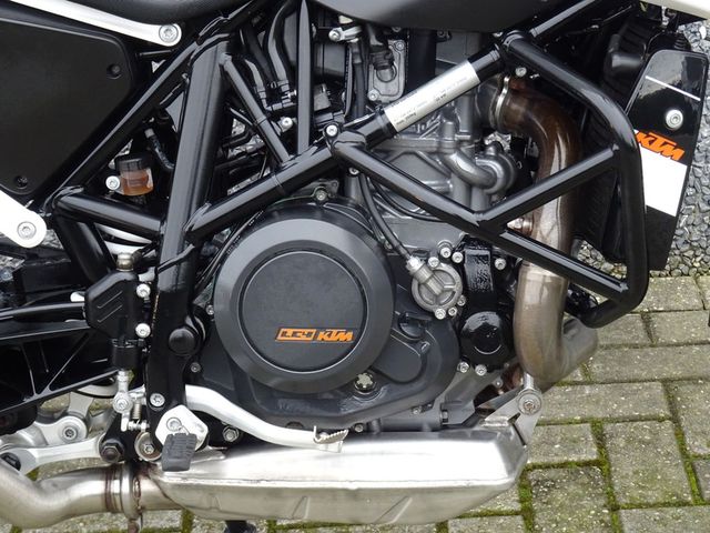 ktm - 690-duke-abs