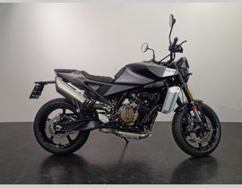 Husqvarna Svartpilen 801 2026 nieuw