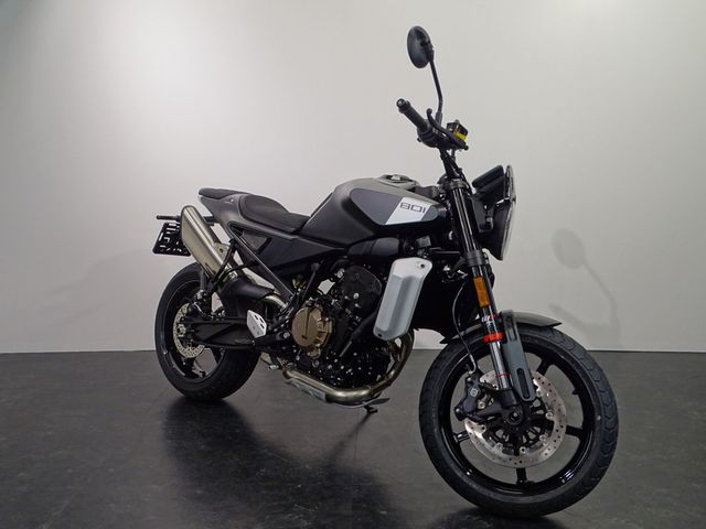 husqvarna - svartpilen-801
