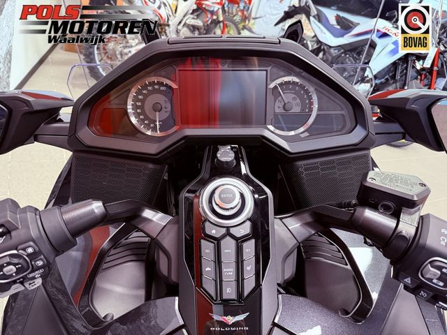 honda - gl-1800-goldwing-tour-dct