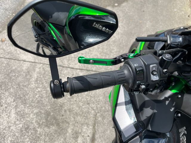 kawasaki - z900
