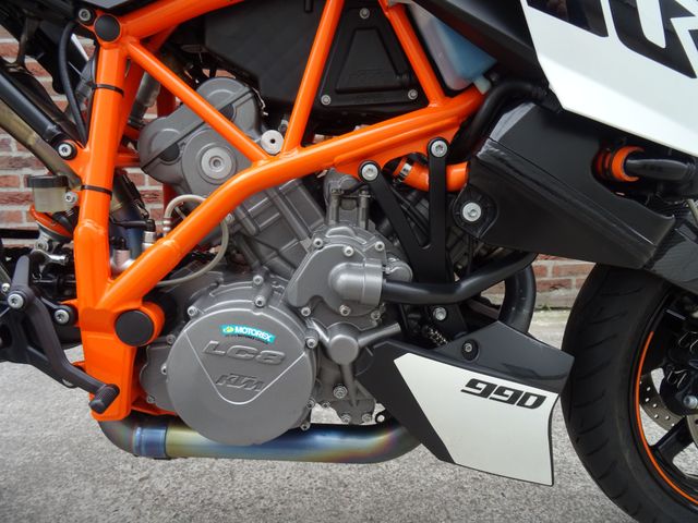 ktm - 990-super-duke-r