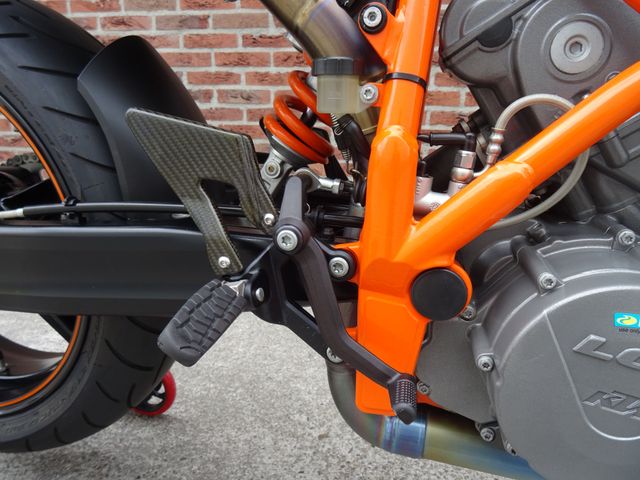 ktm - 990-super-duke-r