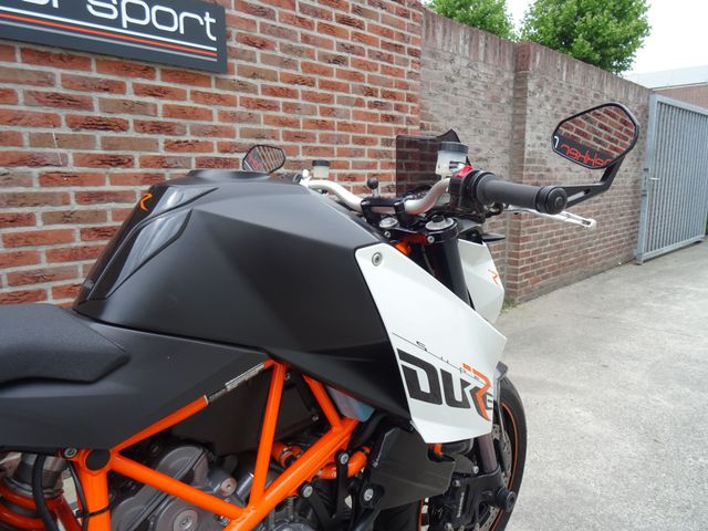 ktm - 990-super-duke-r
