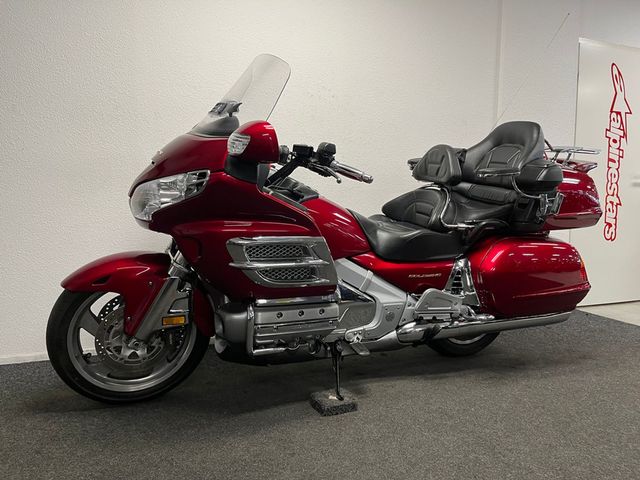 honda - gl-1800-goldwing