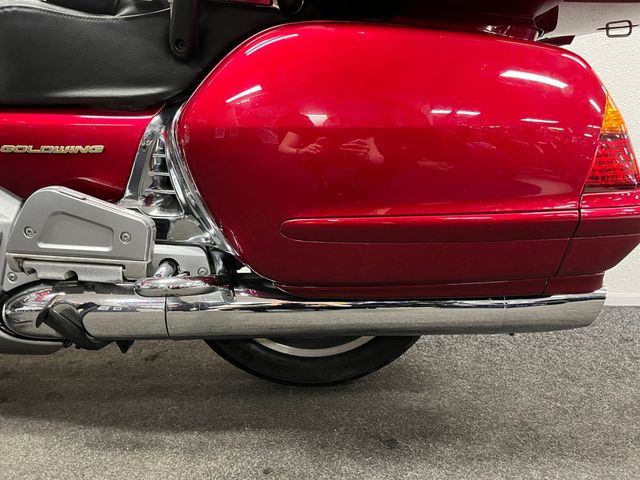 honda - gl-1800-goldwing
