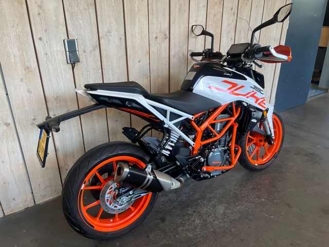 ktm - 390-duke-abs