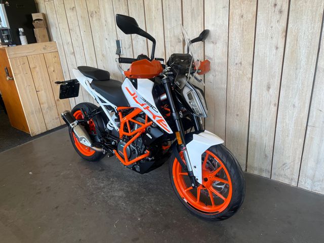 ktm - 390-duke-abs